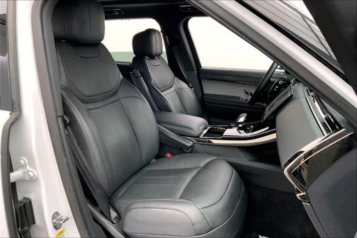 2024 Land Rover Range Rover Sport SE