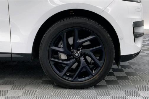2024 Land Rover Range Rover Sport SE