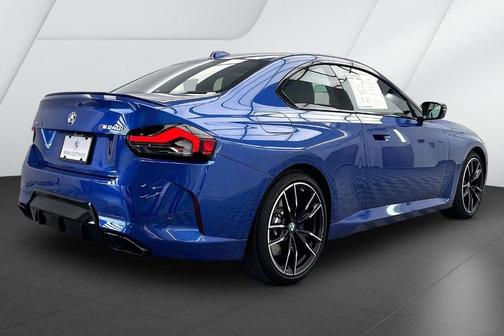 2025 BMW M240 i xDrive