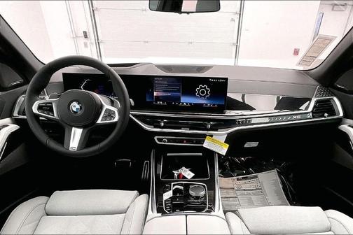 Tanzanite Blue II Metallic 2026 BMW X5 xDrive40i