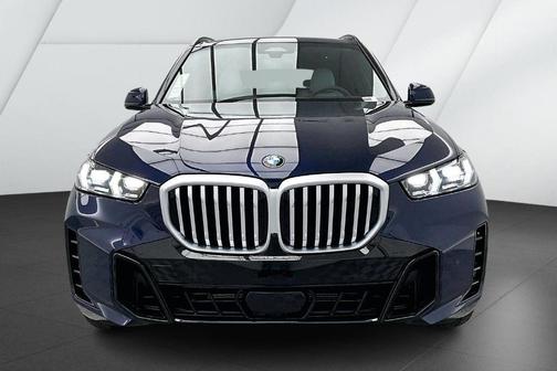 Tanzanite Blue II Metallic 2026 BMW X5 xDrive40i