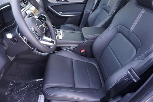 2025 Jaguar F-PACE P250 R-Dynamic S
