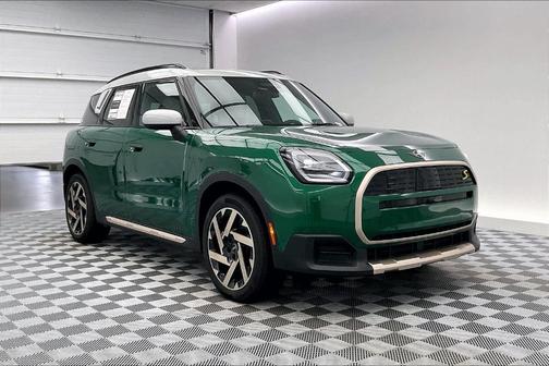 2025 MINI Countryman Base