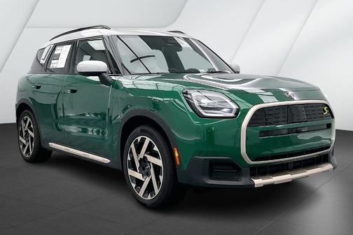 2025 MINI Countryman Base