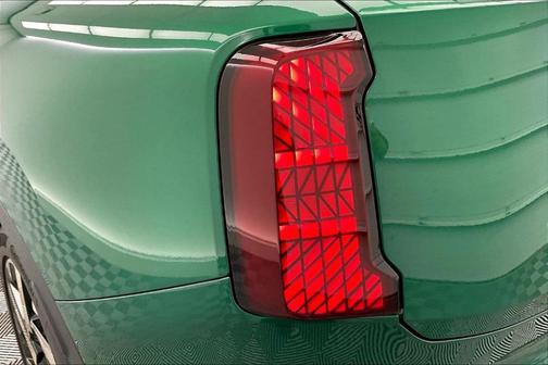 2025 MINI Countryman Base