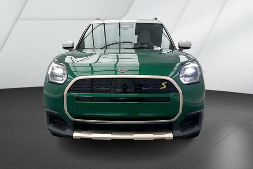 2025 MINI Countryman Base