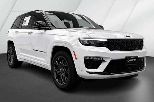 2025 Jeep Grand Cherokee Summit