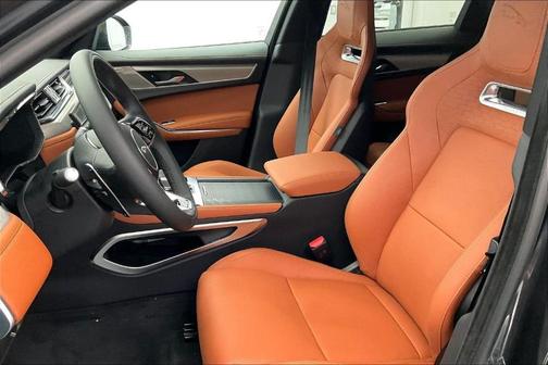 2026 Jaguar F-PACE P400 R-Dynamic S