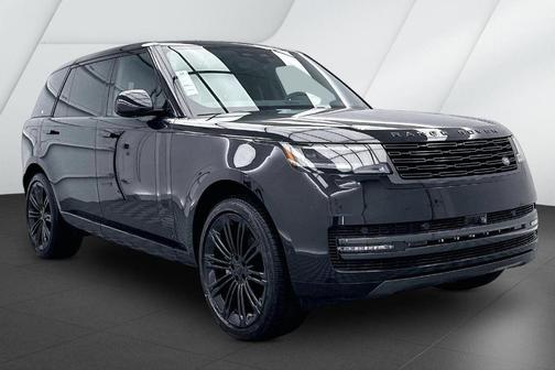 Santorini Black 2026 Land Rover Range Rover P400 SE 7 Seat