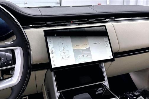 2026 Land Rover Range Rover P530 SE