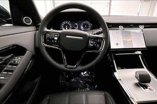 2026 Land Rover Range Rover Evoque Core S