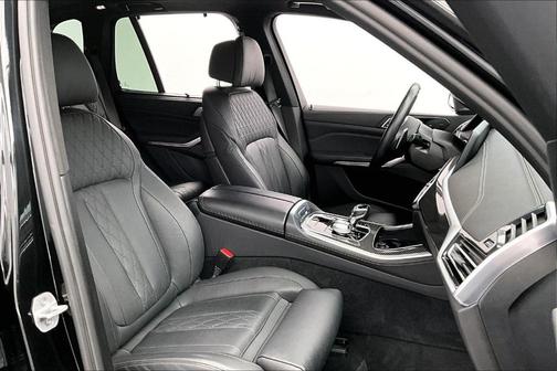 2023 BMW X5 M50i
