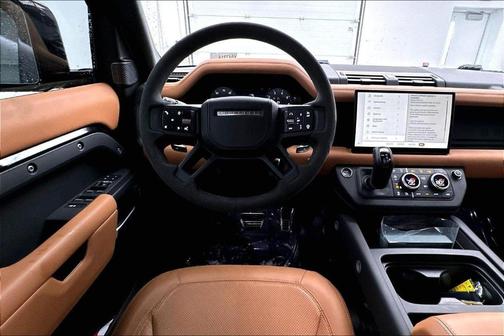 2023 Land Rover Defender 110 V8