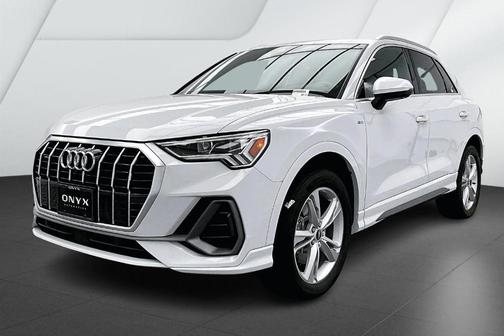 2022 Audi Q3 45 S line Premium Plus