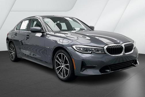 2022 BMW 330e xDrive