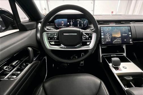 2024 Land Rover Range Rover P530 SE