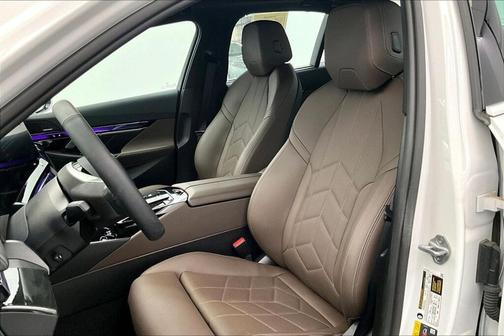 2025 BMW i5 xDrive40