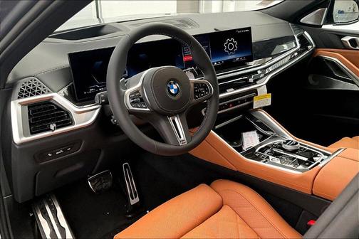 2026 BMW X6 M60i