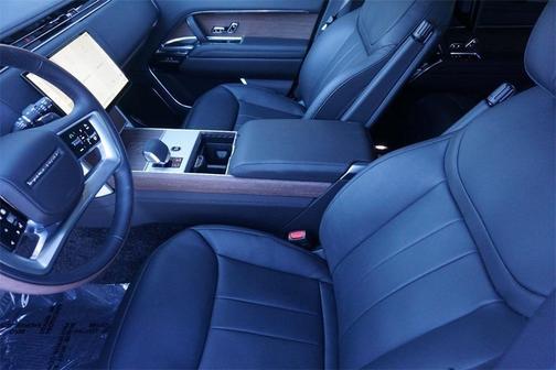 2025 Land Rover Range Rover P530 Autobiography