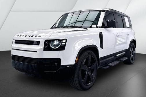 Fuji White 2026 Land Rover Defender 110 X-Dynamic SE