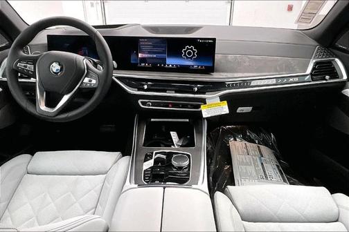 Black Sapphire Metallic 2026 BMW X5 xDrive40i