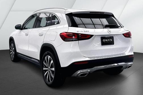 2023 Mercedes-Benz GLA 250