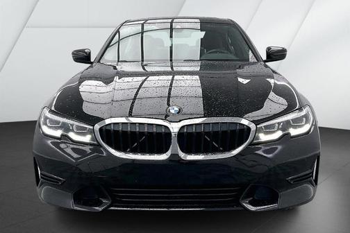 2020 BMW 330 i