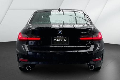 2020 BMW 330 i