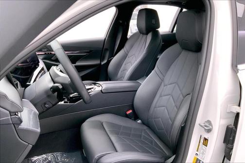 2024 BMW i5 eDrive40