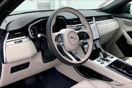 2025 Jaguar F-PACE P250 R-Dynamic S