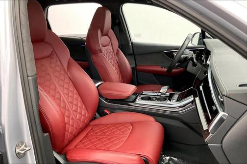 2022 Audi SQ7 4.0T Premium Plus