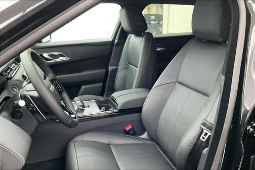 2026 Land Rover Range Rover Velar P400 Dynamic SE