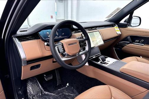 2026 Land Rover Range Rover P400 SE