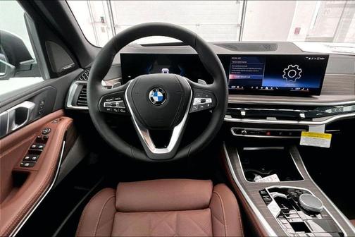 Alpine White 2026 BMW X5 xDrive40i