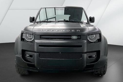 2023 Land Rover Defender 110 V8