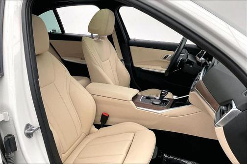 2021 BMW 330e xDrive