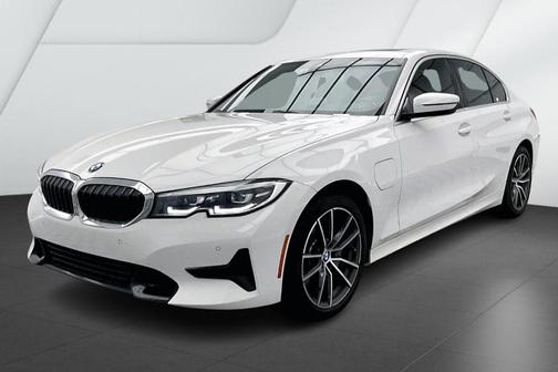2021 BMW 330e xDrive