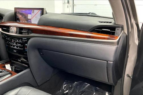 2019 Lexus LX 570