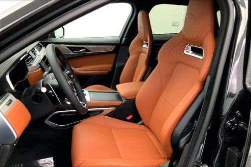 2026 Jaguar F-PACE P400 R-Dynamic S