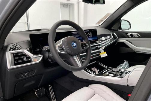 2026 BMW X5 PHEV xDrive50e