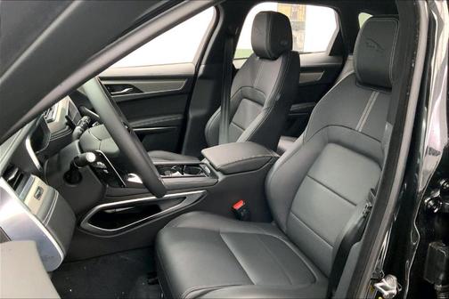 2026 Jaguar F-PACE P250 R-Dynamic S