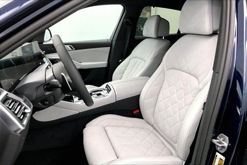 2026 BMW X6 M60i