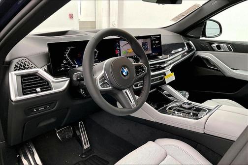 2026 BMW X6 M60i