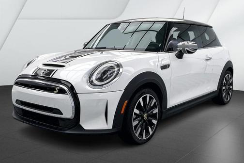 2024 MINI SE Hardtop Cooper