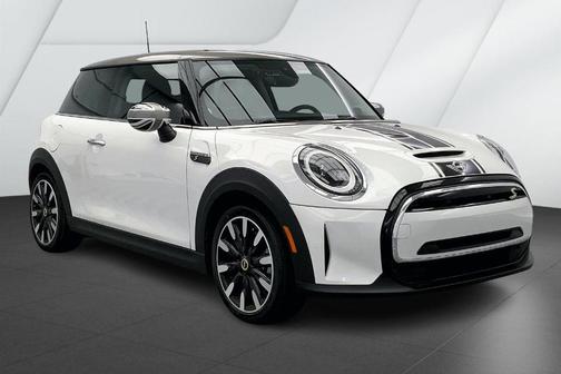 2024 MINI SE Hardtop Cooper