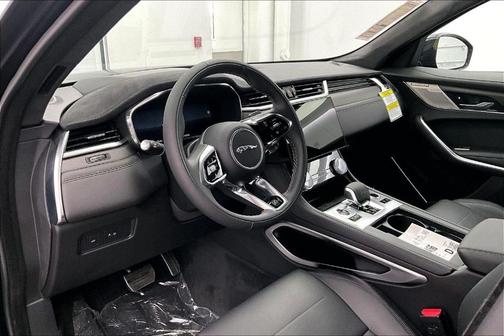 2026 Jaguar F-PACE SVR 575 Edition