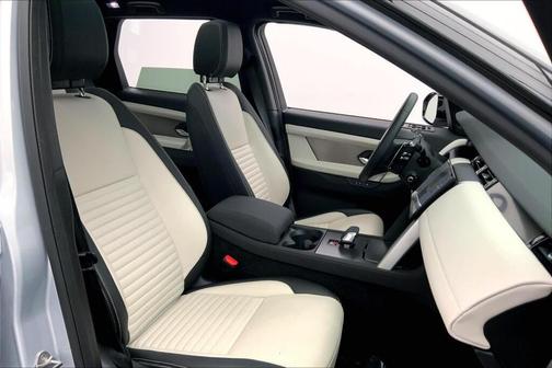 2025 Land Rover Discovery Sport Dynamic SE