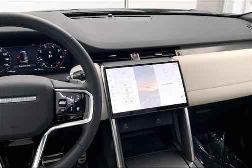 2025 Land Rover Discovery Sport Dynamic SE