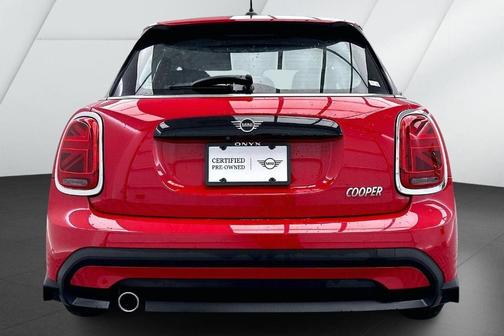 2024 MINI Hardtop Cooper