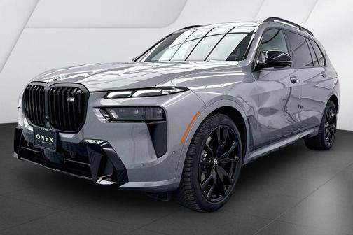 2024 BMW X7 M60i
